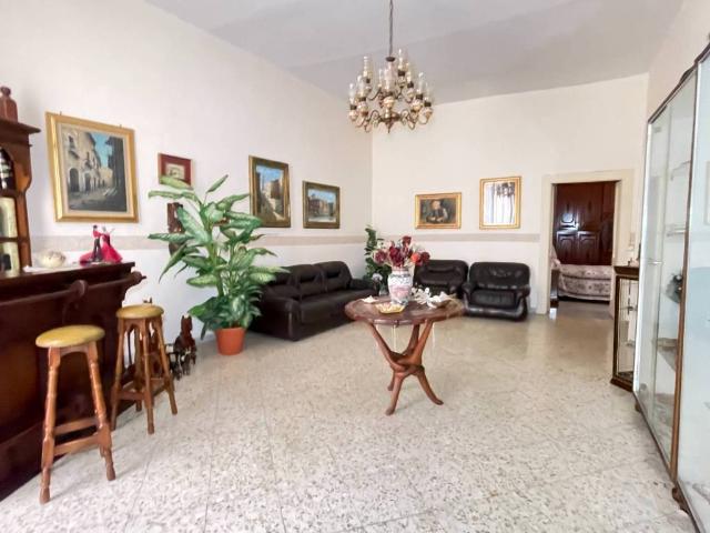 Appartamento in vendita a Municipio 1, Puglia