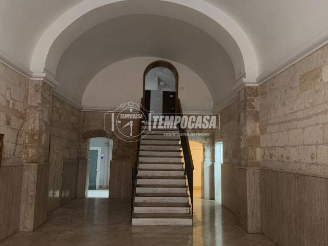 Appartamento in vendita a Municipio 1, Puglia