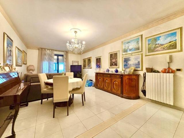 Appartamento in vendita a Municipio 3, Puglia