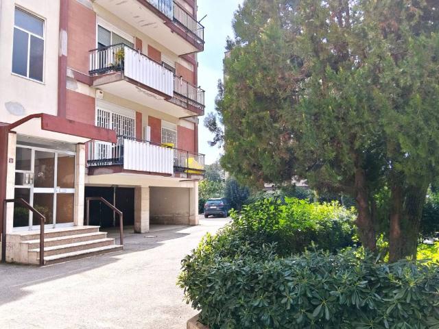Appartamento in vendita a Municipio 2, Puglia
