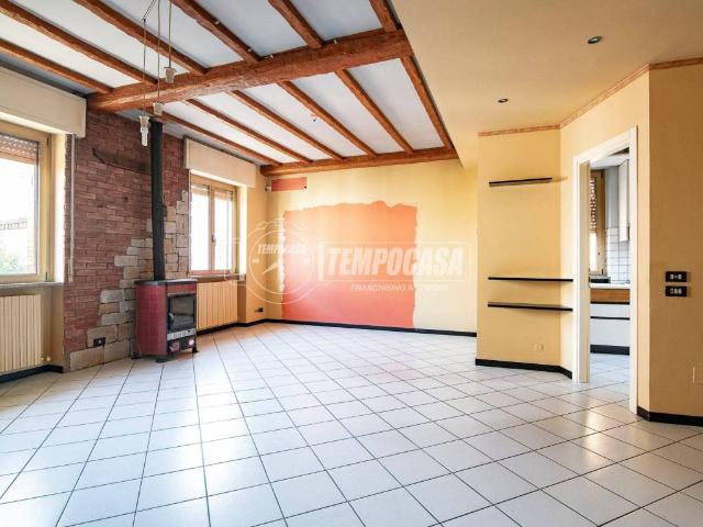Appartamento in vendita a Bariano, Lombardia