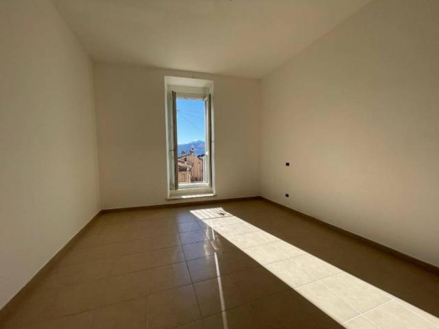 Appartamento in vendita a Barisciano, Abruzzo