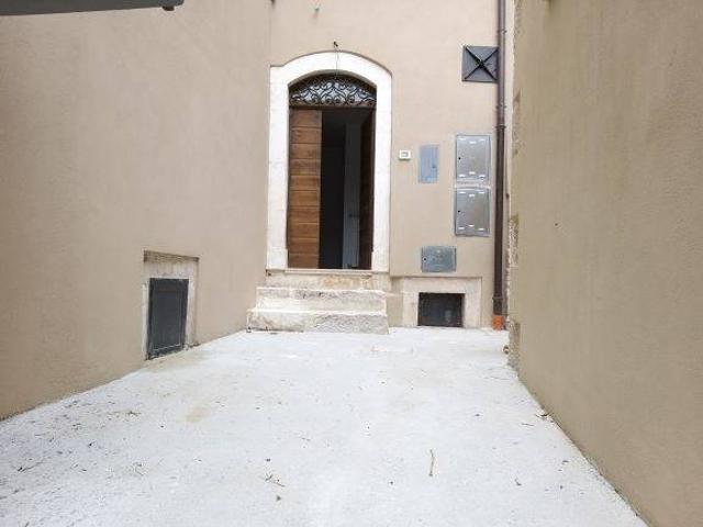 Appartamento in vendita a Barisciano, Abruzzo