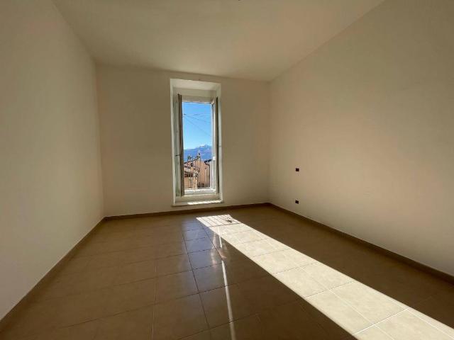 Appartamento in vendita a Barisciano, Abruzzo