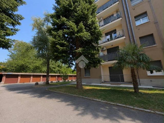 Appartamento in vendita a Barlassina, Lombardia