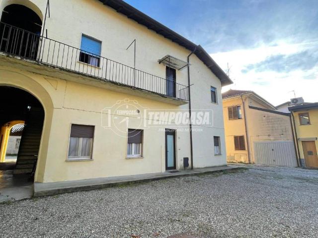 Villa Indipendente in vendita a Barlassina, Lombardia
