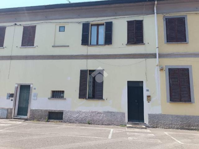 Appartamento in vendita a Barlassina, Lombardia