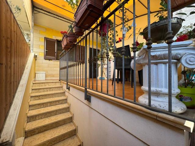 Appartamento in vendita a Puglia, Barletta-andria-trani
