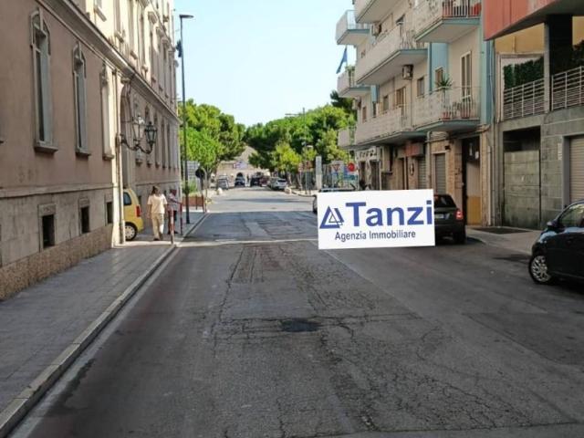 Appartamento in vendita a Centro, Puglia
