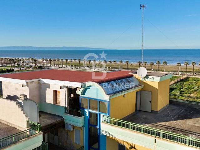 Attico in vendita a Puglia, Barletta-andria-trani