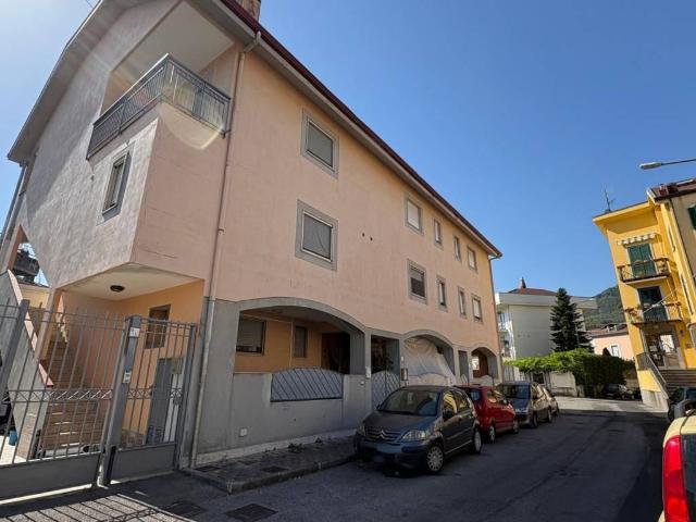 Appartamento in vendita a Saragnano, Baronissi