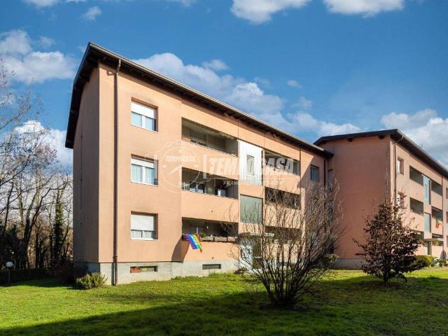 Appartamento in vendita a Barzago, Lombardia