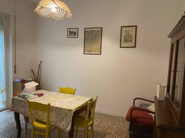 Appartamento in vendita a Barzanò, Lecco