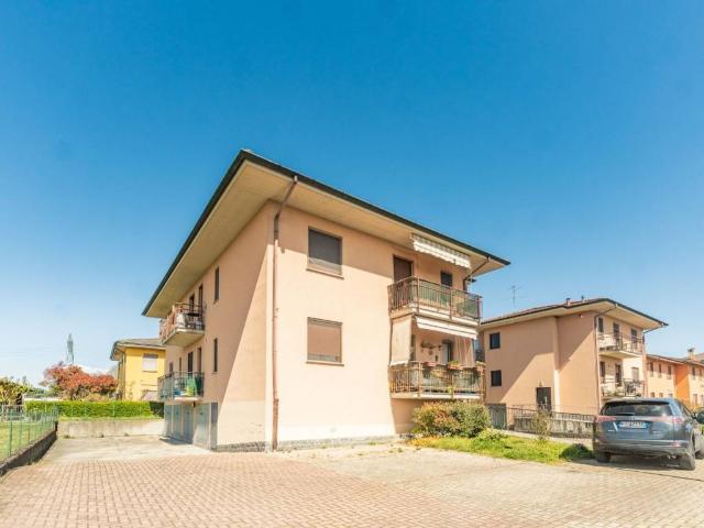 Appartamento in vendita a Cascina Valletta, Bascapè