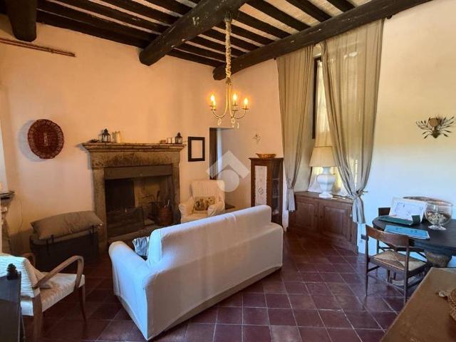 Appartamento in vendita a Baschi, Umbria