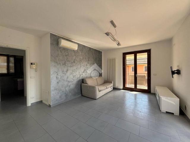 Appartamento in vendita a Basciano, Abruzzo