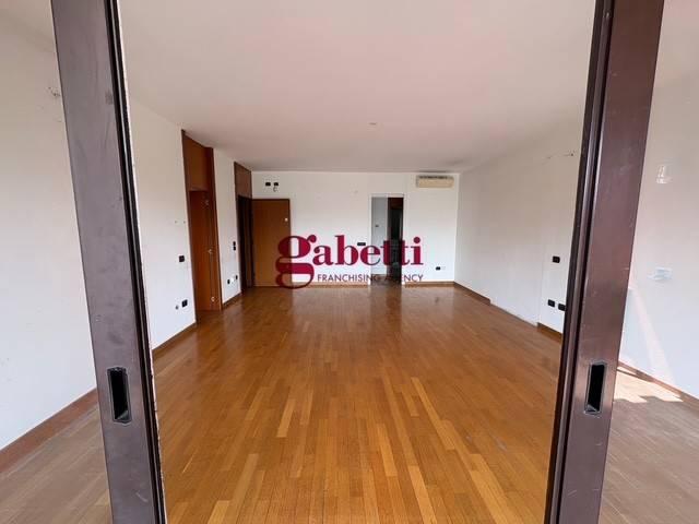 Appartamento in vendita a Milano 3, Basiglio