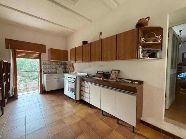 Appartamento in vendita a Bassano In Teverina, Lazio