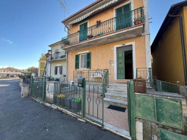 Appartamento in vendita a Chia, Soriano Nel Cimino