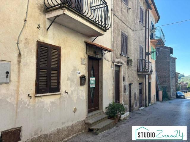 Appartamento in vendita a Bassano In Teverina, Lazio
