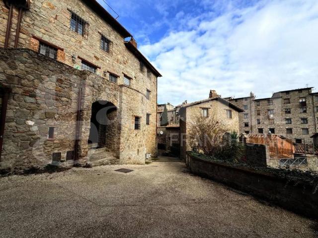 Appartamento in vendita a Bassano In Teverina, Lazio