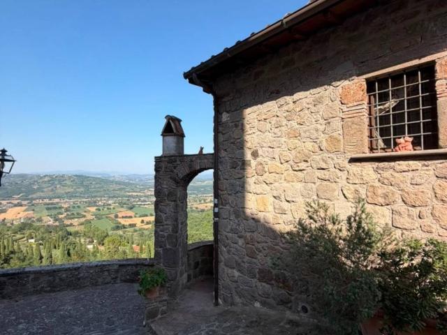 Appartamento in vendita a Bassano In Teverina, Lazio