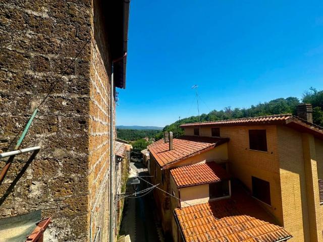 Appartamento in vendita a Bassano Romano, Lazio