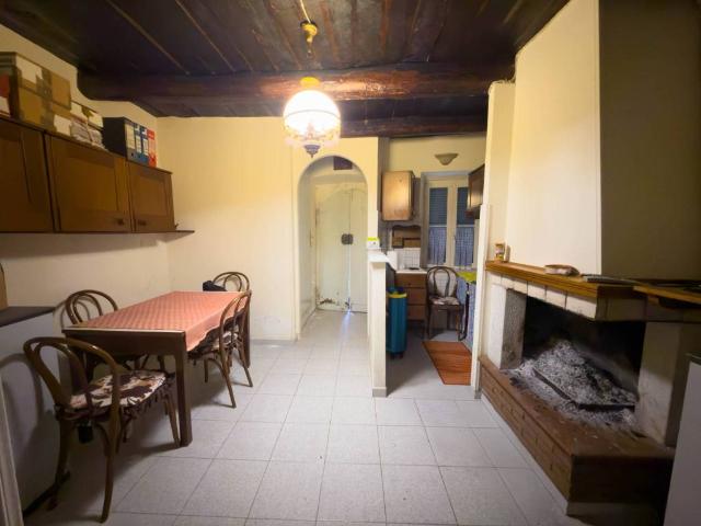 Appartamento in vendita a Bassiano, Lazio