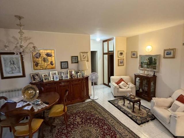 Appartamento in vendita a Santa Lucia, Bastia Umbra