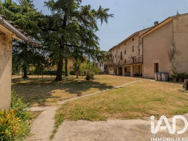 Appartamento in vendita a Bastia Umbra, Umbria