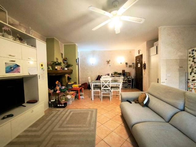 Appartamento in vendita a Bastia Umbra, Umbria