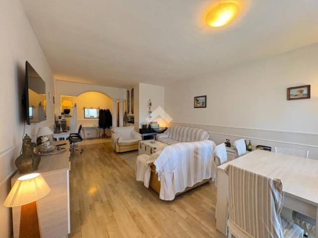 Appartamento in vendita a Bastia Umbra, Umbria