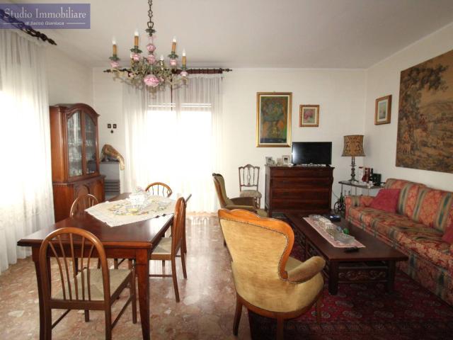 Appartamento in vendita a Bastida Pancarana, Lombardia