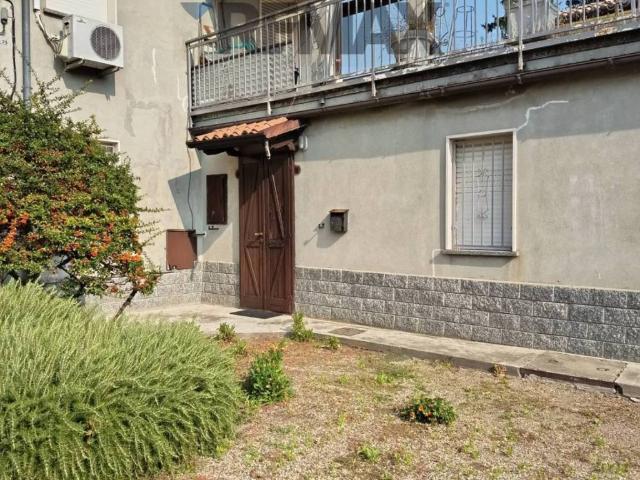 Appartamento in vendita a Bastida Pancarana, Lombardia