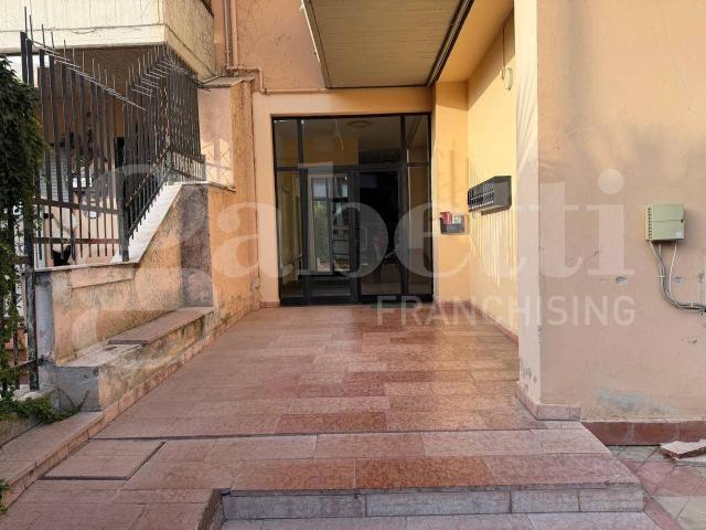 Appartamento in vendita a Rione Serroni, Battipaglia