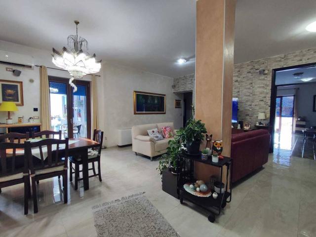 Appartamento in vendita a Rione Belvedere, Battipaglia