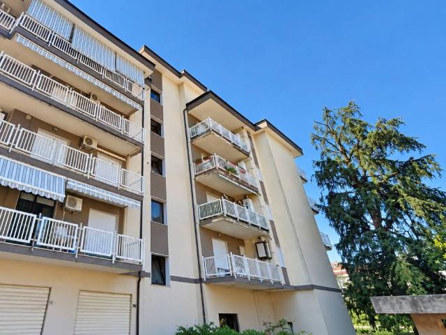 Appartamento in vendita a Battipaglia, Salerno