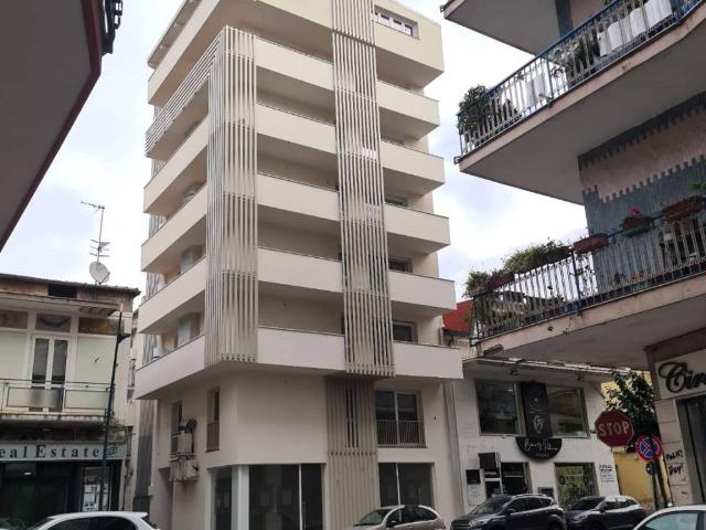 Appartamento in vendita a Rione Sant'Anna, Battipaglia