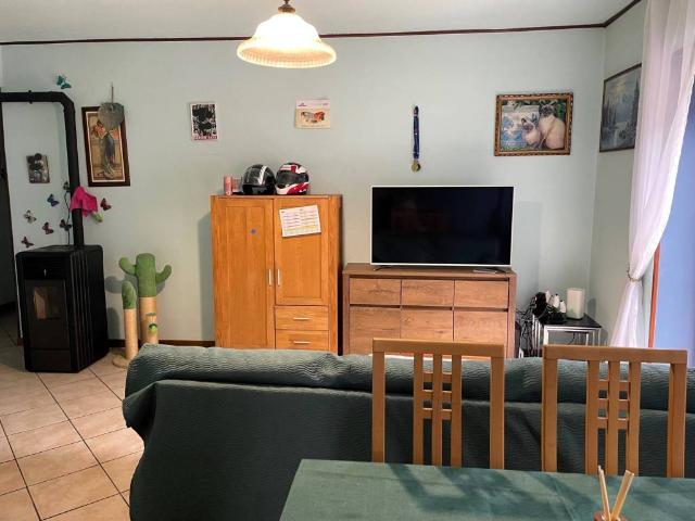 Appartamento in vendita a Roncaro, Piemonte