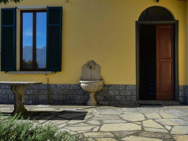Appartamento in vendita a Bellagio, Lombardia