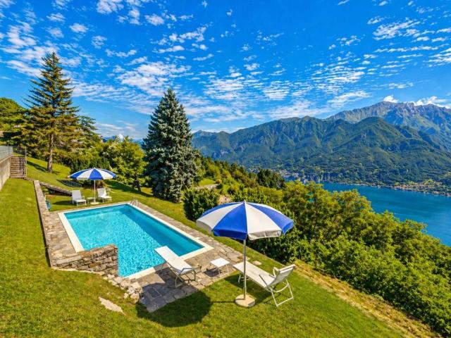 Appartamento in vendita a Bellagio, Lombardia