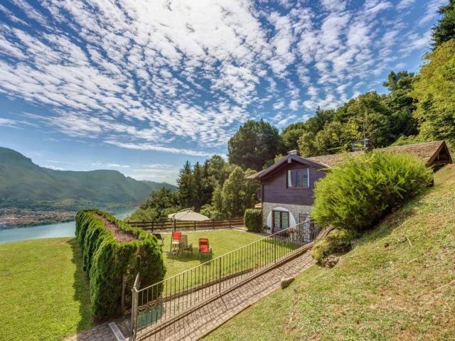 Appartamento in vendita a Bellagio, Lombardia