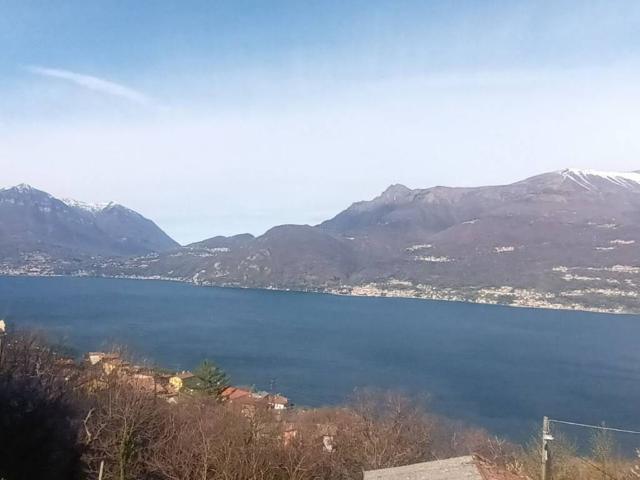 Appartamento in vendita a Bellano, Lombardia