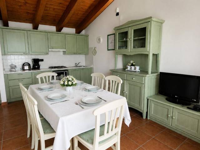 Appartamento in vendita a Bellano, Lombardia