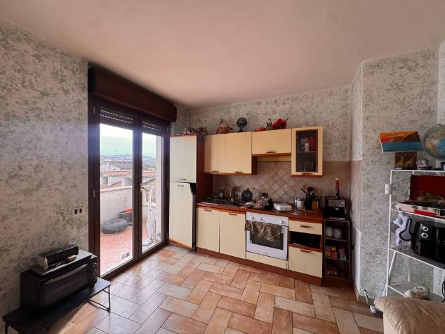 Appartamento in vendita a Bellante Stazione, Bellante