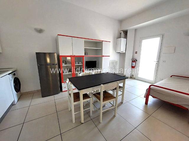 Appartamento in vendita a Bellaria, Reggio Emilia