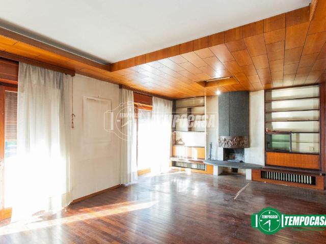 Villa Schiera in vendita a Gaggiolo, Piemonte