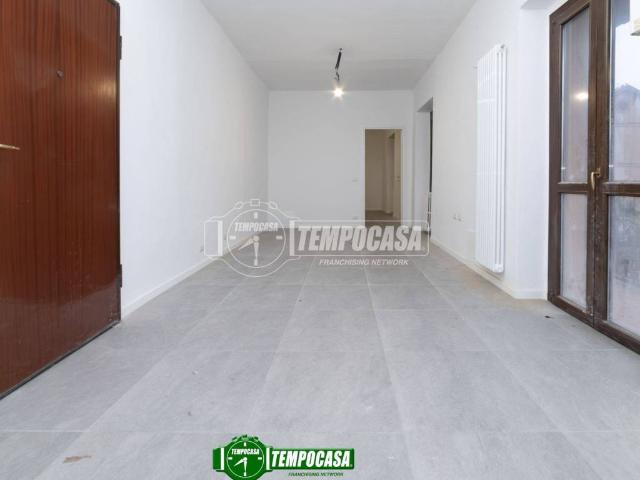 Appartamento in vendita a Cascina San Nazzaro, Bellusco