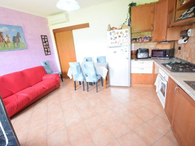 Appartamento in vendita a Camuzzago, Bellusco