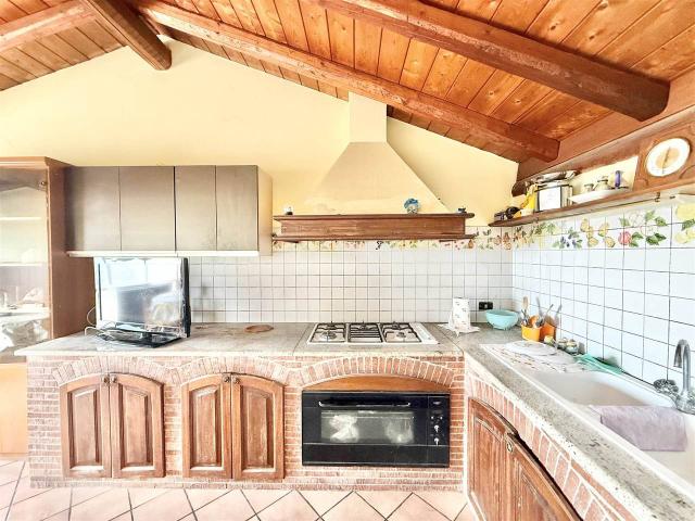 Appartamento in vendita a Altarello, Belpasso